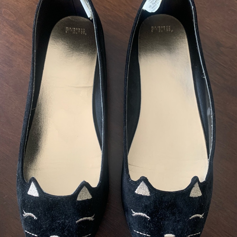 Shoes for big girl.